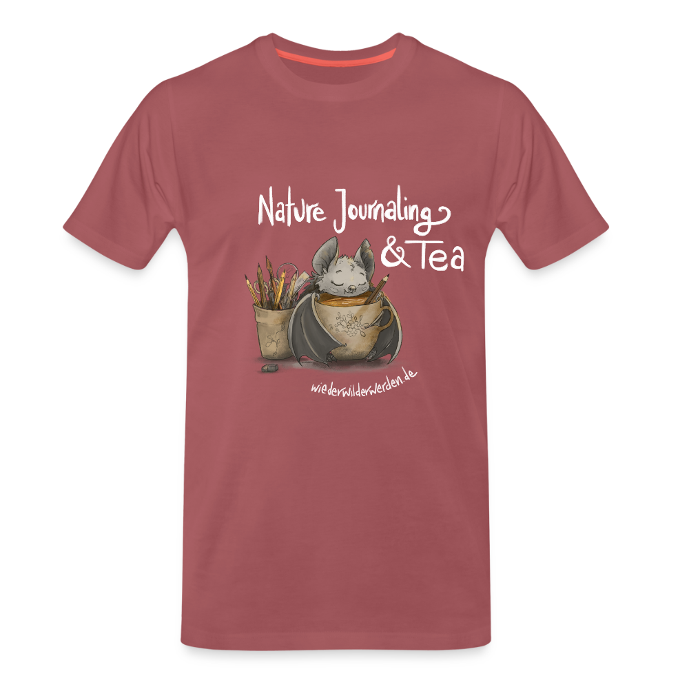 "Nature Journaling & Tea" Premium T-Shirt  (größeninklusiv) - washed burgundy
